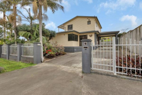 Seaside on Stratford - Cable Bay Holiday Home, Taipa-Mangonui